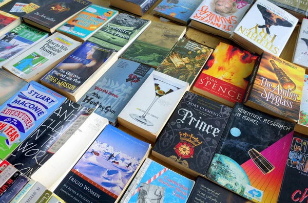 🧠📖 Sabiduría Total: 2,500 Libros + 300 Audiolibros